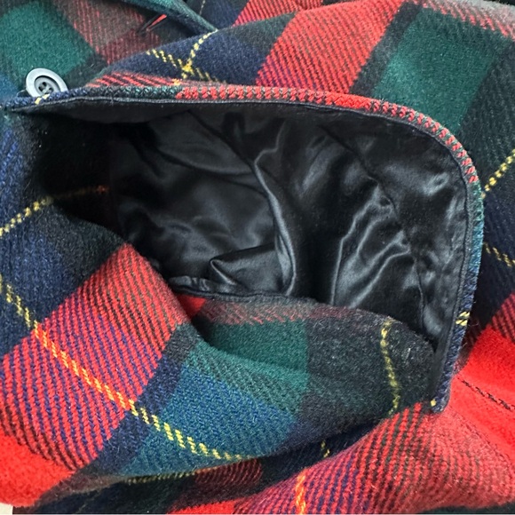 Vintage Pendleton Red and Green Plaid 100% wool Coat - Picture 8 of 14